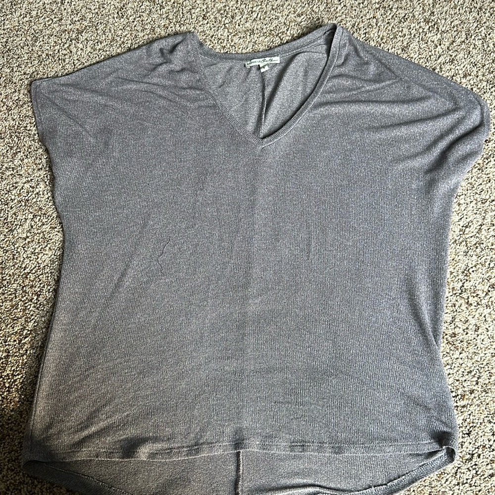 Express One Eleven light weight sweater